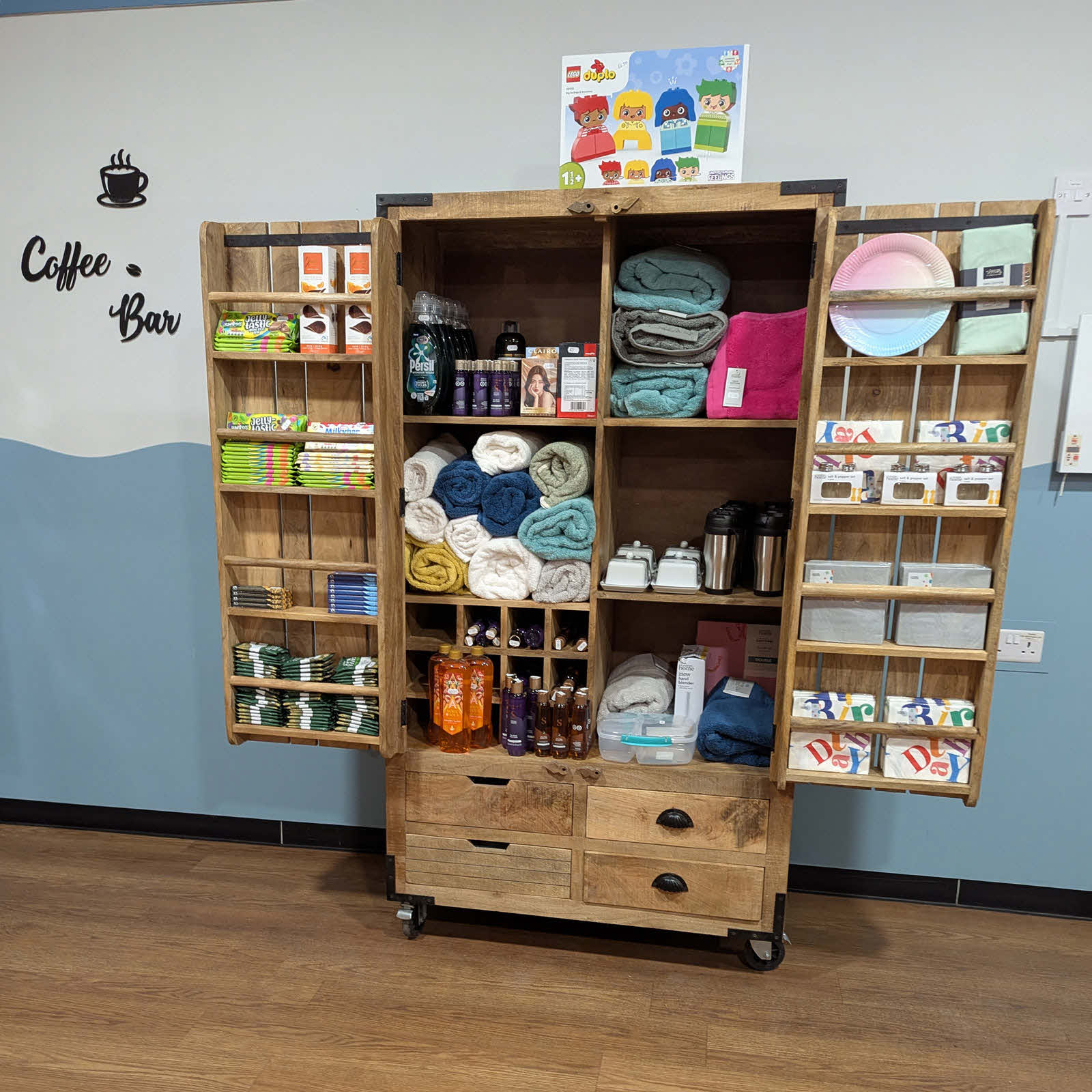 DI17 - The Harbour Centre