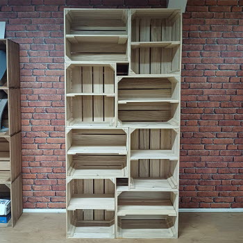 Crate-2-Shelves-Front-EA