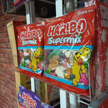 DS45-24-Pocket-Sweets-EA